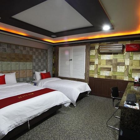 Jeonju Hotel Экстерьер фото